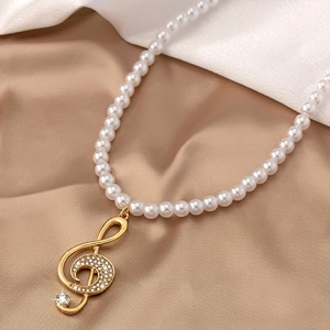 Treble Clef Music Note Pendant Necklace With White Freshwater Pearls Alloy Rhinestone Elegant Fashion Jewelry Gift For Women