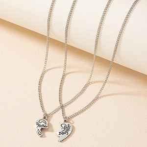 Mother Daughter Heart Pendant Necklaces Alloy Antique Silver Letter Engraved Heart Clavicle Chain Jewelry Gift For Women Girls