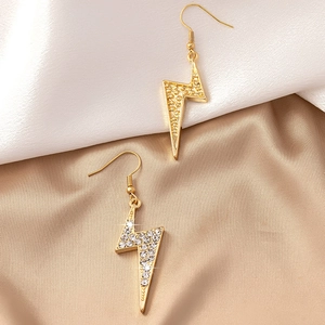 Boucles d'oreilles éclair à la mode avec pavé de cristaux et plaqué or 18 carats