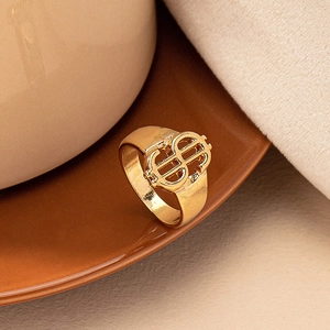 Fashionable gold-plated US dollar sign ring in street style hip hop design for unisex