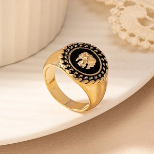 Vintage Lion Head Signet Ring Gold Plated Alloy Black Enamel Punk Style Retro Fashion Accessory For Unisex