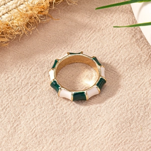 Fashion Bamboo Joint Enamel Ring For Women French Retro Alloy Green White Drip Oil Segmented Band Jewelry