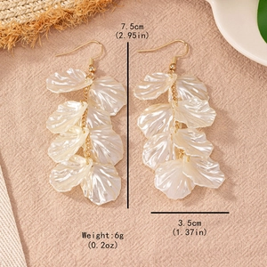 Elegant long shell petal tassel earrings in pearly white and gold for vacation wear
