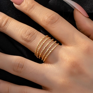 Bague Spirale Multicouche Pour Femmes Bijoux De Doigt Ajustables Ouverts En Métal Texturé Minimaliste Style Mode