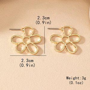 Minimalist hollow flower stud earrings in golden finish with 2.3cm floral outline