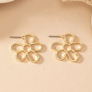 Hollow Flower Stud Earrings Gold Plated Zinc Alloy Minimalist Simple Jewelry For Women Elegant Floral Design