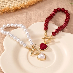 Bracelet Élégant En Künstliche Perles D'imitation Avec Pendentif En Cœur En Alliage Et Fermoir OT Bijoux Pour Femmes Cadeau