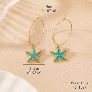 Boucles d'oreilles étoile de mer dorées avec émail turquoise et dimensions