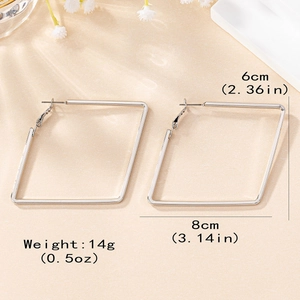 Large geometric silver hollow rhombus earrings with size markings 6cm and 8cm