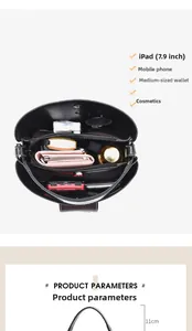 Vue intérieure du sac seau noir avec compartiments pour un iPad de 7,9 pouces
