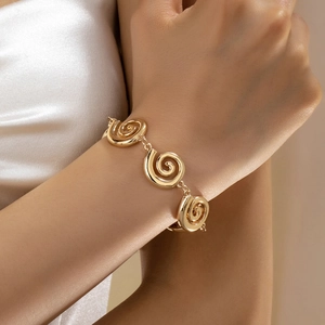 Swirl Spiral Alloy Bracelet Gold Plated Elegant Hollow Out Adjustable Chain For Women Minimalist Fashion Jewelry