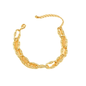 Minimalist gold alloy link chain bracelet with vertical textures and lobster clasp closure