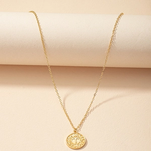 Alloy Sun Coin Pendant Necklace Vintage Bohemian Aries Constellation Sun Face Relief Jewelry For Women Gold Silver Plated
