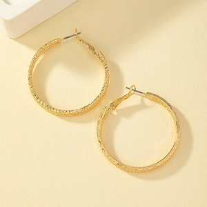 Boucles D'oreilles Créoles En Métal Texturé Alliage Géométrique Rond Cercle Forme C Bijoux De Mode Pour Femmes