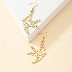 Swallow Bird Dangle Earrings Alloy Hammered Texture Minimalist Hollow Out Fashion Jewelry For Women