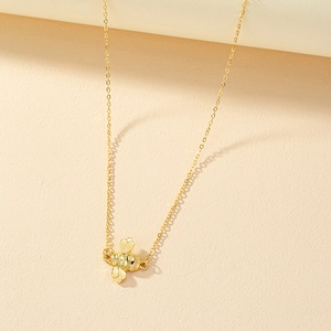 Gold Bee Pendant Necklace Alloy Metal Animal Shape Delicate Adjustable Long Chain Fashion Jewelry Gift For Women