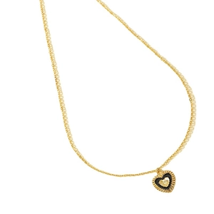 Collier à pendentif coeur multicouche doré avec émail noir et texture rétro chic