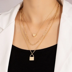 Goldene Mehrlagige Halskette Für Damen Herz Vorhängeschloss Anhänger Büroklammer Kette Legierung Modeschmuck Elegant