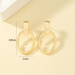 Minimalist gold alloy geometric oval hoop earrings with measurement dimensions