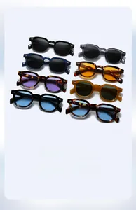 Multiples options de couleurs pour lunettes de soleil rétro polygonales surdimensionnées