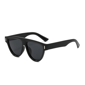Lunettes De Soleil À Monture Carrée Rétro Tendance UV400 Mode Pour Hommes Et Femmes Léger PC Plastique Voyage Plein Air