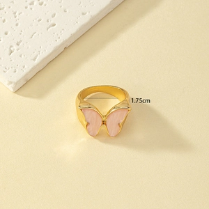 Eleganter vergoldeter Schmetterlingsring mit rosa Flügeln und 1,75 cm Innendurchmesser