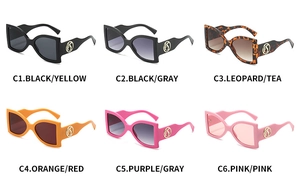 Vue détaillée montrant des lunettes de soleil œil-de-chat de luxe en six coloris variés