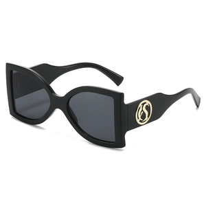 Lunettes De Soleil Carrées Surdimensionnées Monture PC Protection UV400 Mode Rétro Tendance Pour Femmes Hommes Voyage En Plein Air