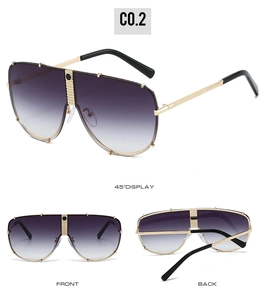 Lunettes de soleil dorées oversize avec verres dégradés violets en trois vues