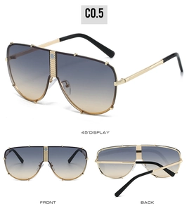 Trois vues de lunettes de soleil masque oversize avec monture dorée et verres dégradés