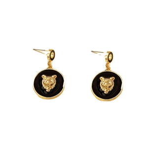 Golden lion head earrings with black enamel circle drop for a vintage aesthetic style