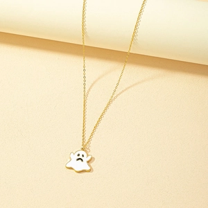 Collier d'Halloween fantôme punk avec pendentif émail blanc et chaîne dorée