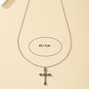 Retro textured cross pendant necklace in vintage silver finish, 45+7cm chain length
