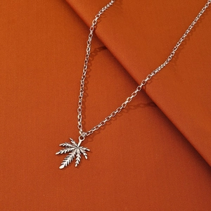 Retro maple leaf pendant necklace in vintage silver finish with a box chain style