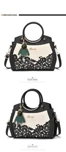 Detaillierte Vorder- und Seitenansicht der kontrastfarbenen Handtasche mit Anhänger