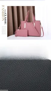 Détail de la texture cuir rose à motif litchi et ensemble de sacs cabas avec accents dorés
