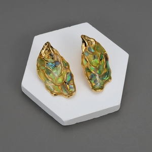 Irregular Oyster Shape Earrings Stainless Steel 18K Gold Plated Abalone Shell Inlay Organic Design For Women