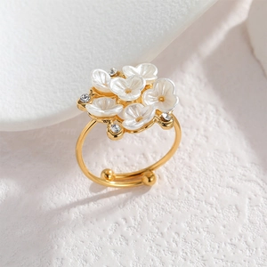 18k gold plated stainless steel adjustable ring with shell flowers and sparkling diamonds