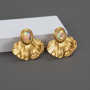Ginkgo Leaf Stud Earrings Stainless Steel 18K Gold Plated Vintage Textured Iridescent Shell Inlay Jewelry For Women