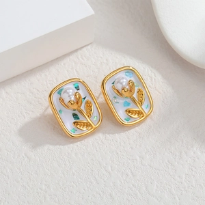 Elegant 18k gold tulip earrings with white pearls and turquoise glitter in rectangular frames