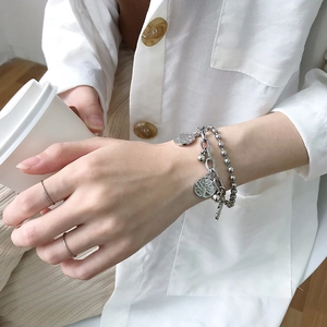 Bracelet double rang en acier titane argenté avec arbre de vie et bagues minimalistes