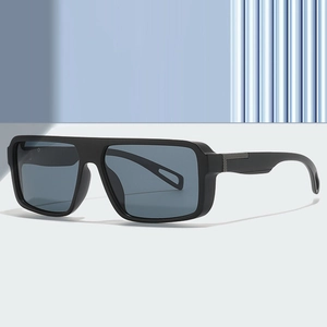 Lunettes De Soleil Carrées Mode Monture PC Protection UV380 Extérieur Voyage Hommes Femmes Style Industriel