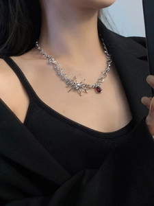 Collier Pendentif Araignée Gothique Alliage Strass Goutte Rouge Punk Vintage Chaîne Clavicule Bijoux Cadeau Femmes Filles
