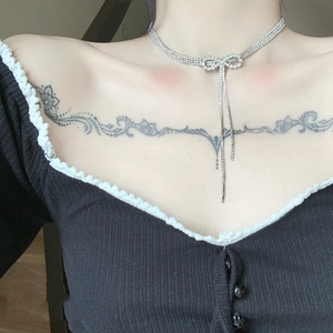 Collier Choker Élégant À Nœud Papillon Strass Gland Alliage Multicouche Étincelant Style Français Bijoux Pour Femmes