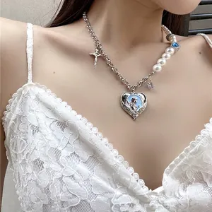 Collier Pendentif Cœur Avec Croix Bleue Et Imitations De Künstliche Perles Chaîne En Acier Inoxydable Style Y2K Hip Hop Pour Femmes