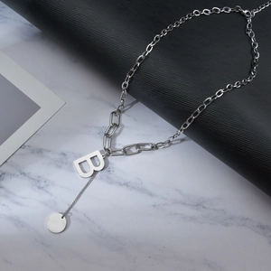 Collana con lettera B in acciaio inossidabile argento con ciondolo a moneta