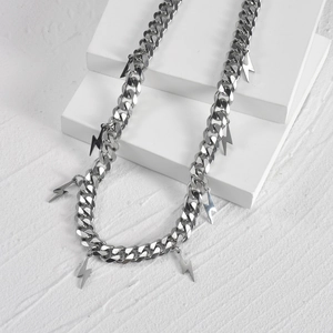 Collier Chaîne Cubaine Avec Pendentif Éclair Acier Inoxydable Poli Bijoux Punk Streetwear Hip Hop Unisexe