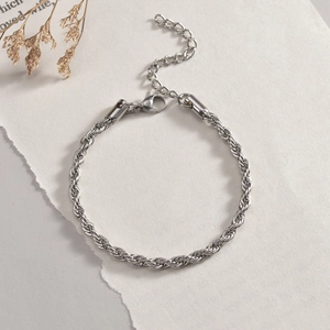 Bracelet chaîne torsadée en acier inoxydable poli avec fermoir mousqueton et rallonge