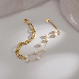 Französisches 14K vergoldetes Edelstahl-Doppelschichtperlenarmband mit Büroklammernkette