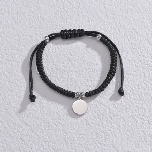 Bracelet fait main en corde tressée noire avec breloque circulaire en acier inoxydable argent